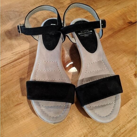 White Mountain Corky Black Suede Sandal size 6 - Picture 2 of 8